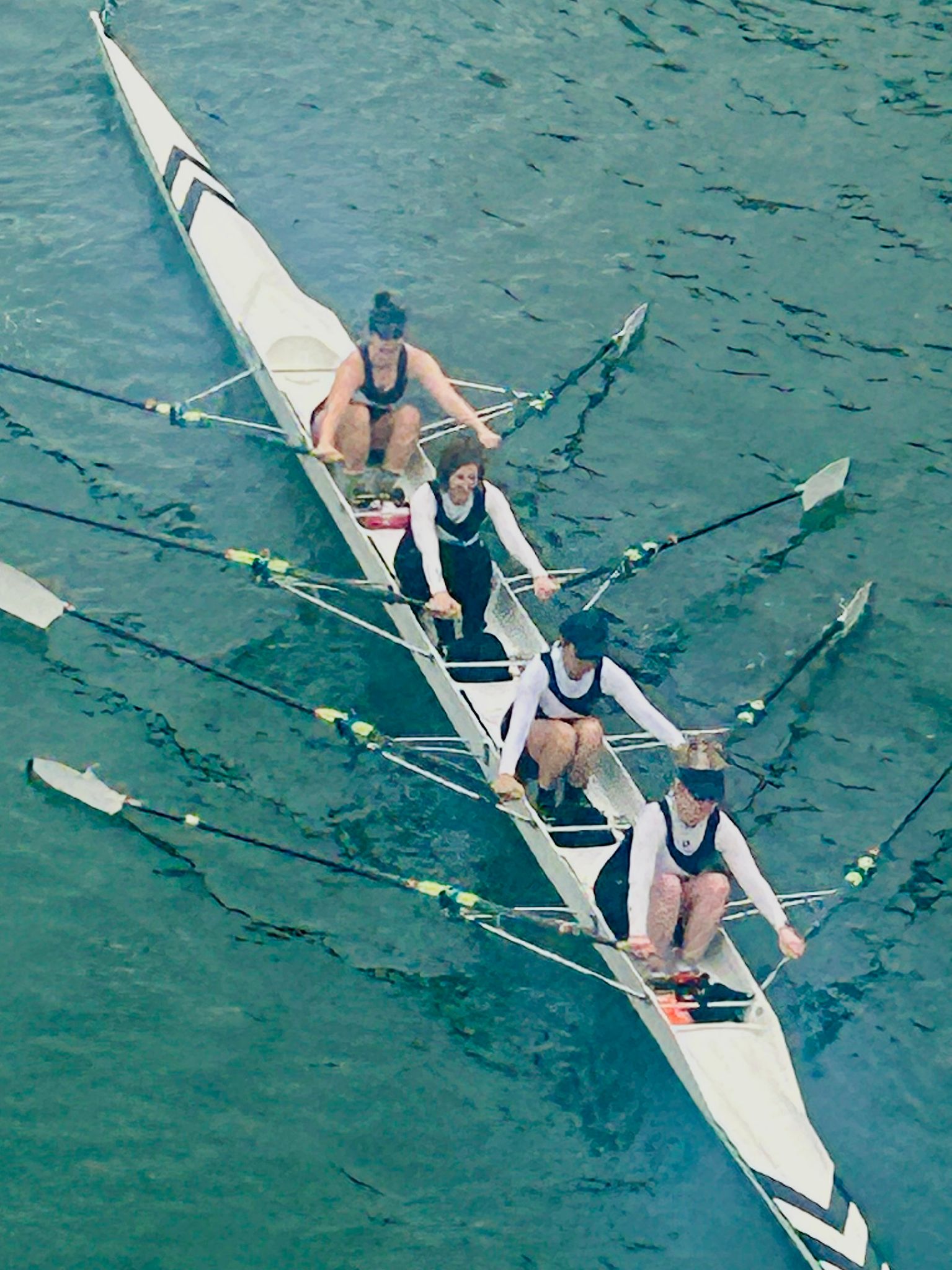 Women's Squad competing in a 4x at Vesta International Master's Head