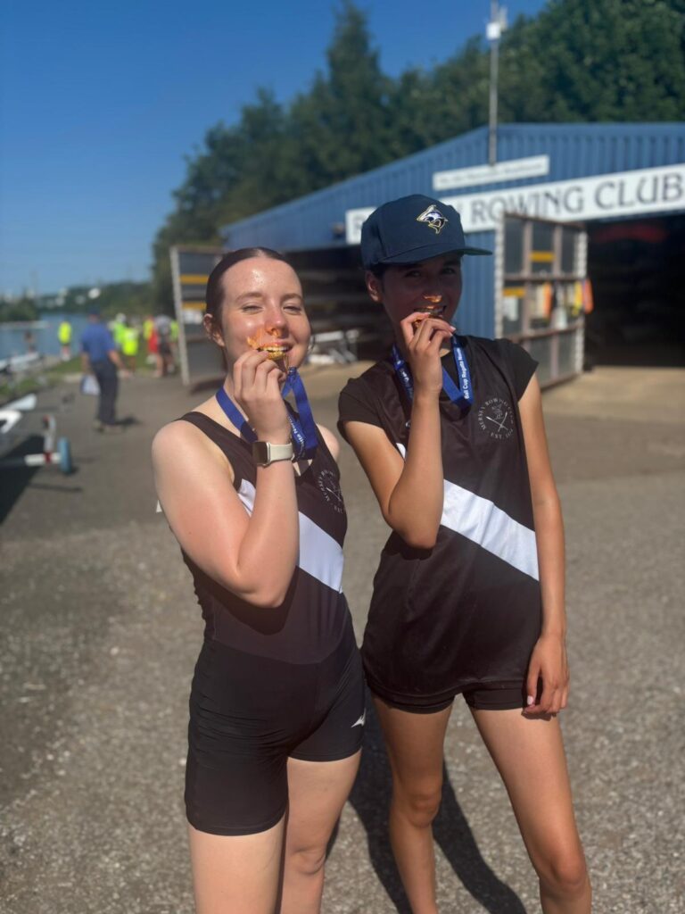 junior squad mersey rowing club winning medals
