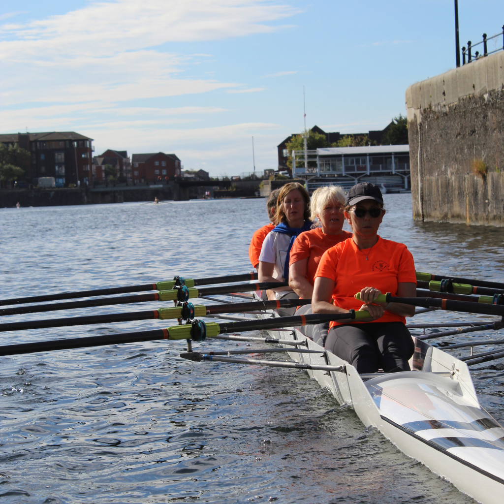 rowing in liverpool with mersey rowing club